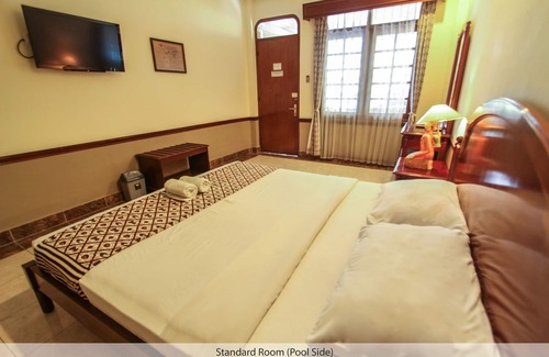 Prawirotaman House | Guest House Asri dengan view kolam renang dan taman