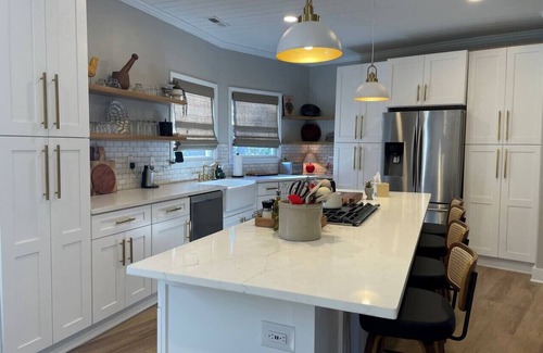 Clemmons Apartment | Guest House at Tall Tree Manor
