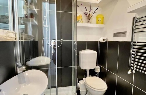 Sant' Ambrogio House | Guest house Biffi Simone