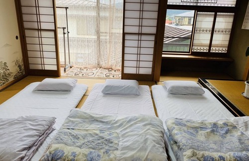Fujiyoshida House | Guest House en