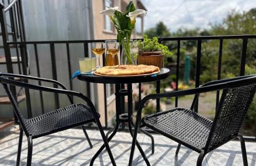 Khelvachauri House | Guest House Leon