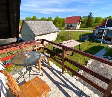 Jezerce House | Guest House Plitvice Waterfall