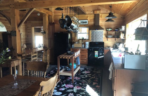 Bristol House | Guest House surrounded by national forest