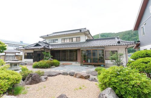 Fujiyoshida House | GuestHouse道
