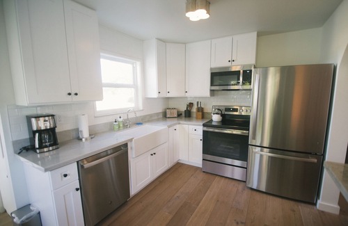 San Luis Obispo House | Guesthouse at the Flying Caballos Ranch