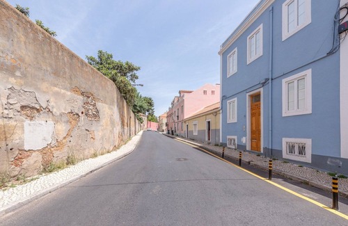 Restelo Apartment | GuestReady - Neoclassical building - Studio CVE