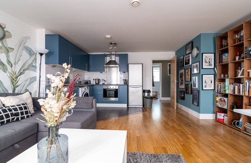 Weavers Apartment | GuestReady – Spacious 2BR Flat in Bethnal Green