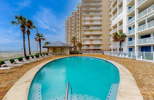 Orange Beach Condo | Gulf front condo w/unobstructed beach views - shared pools, hot tub, & tennis