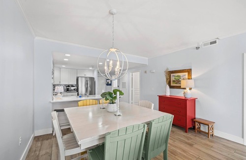 Pensacola Beach Condo | Gulf-Front Retreat with Stunning Views at Emerald Isle 1006!