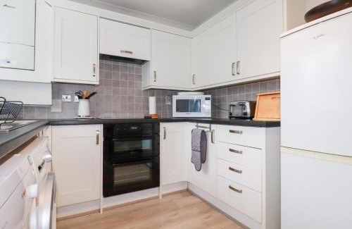 Treator House | Gull Cottage