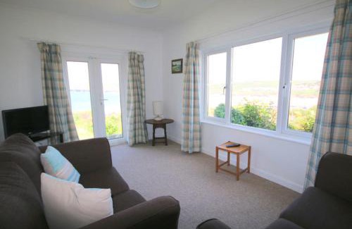 Trebetherick House | Gullsway September Tide