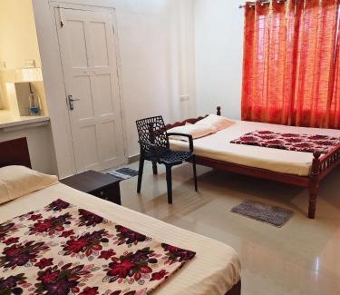 Kuppaayil Apartment | Guruvayurappan Stay, Entire Flat, Near East Nada Guruvayur