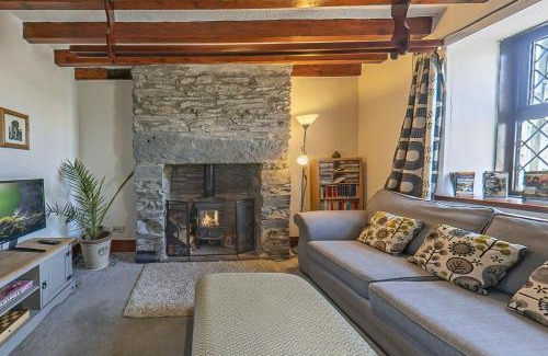 Cwmtirmynach House | Gwynfryn