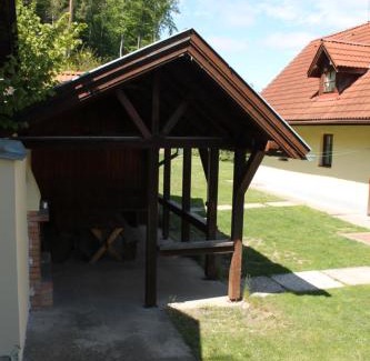 Nova Bana House | Hájenka Bukovina Nová Baňa