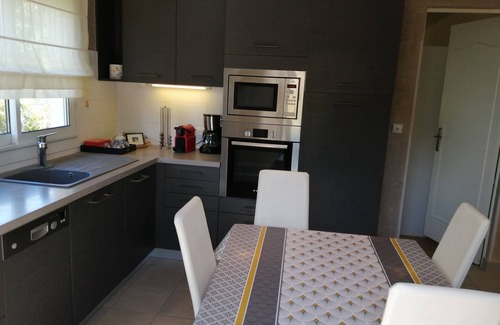 Lanton House | Hébergement de Qualité au Coeur du Bassin Darcachon