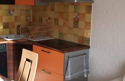 Embrun Apartment | Hébergement Proche Plan D'eau Nombreuses Activités Aquatiques