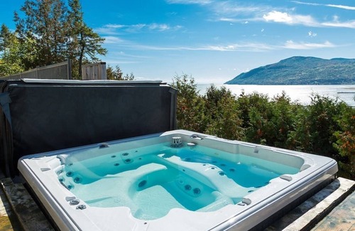 Baie-St-Paul Ski Chalet | Hôtel à la maison - Panache, spa et fleuve