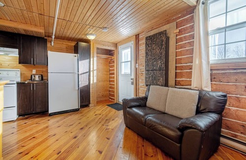 Pointe-au-Pic Apartment | Hôtel à la maison - Le Manoir #214