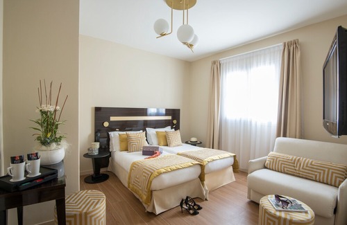 Beaulieu-sur-Mer Hotel | Hôtel Carlton