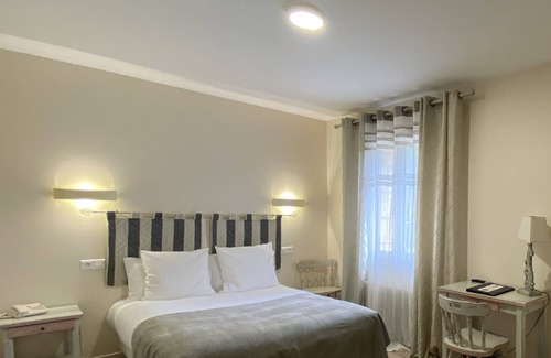 Les Eyzies Hotel | Hôtel des Roches