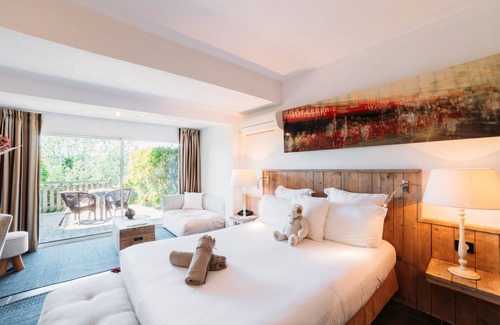 Cogolin Hotel | Hôtel Font Mourier