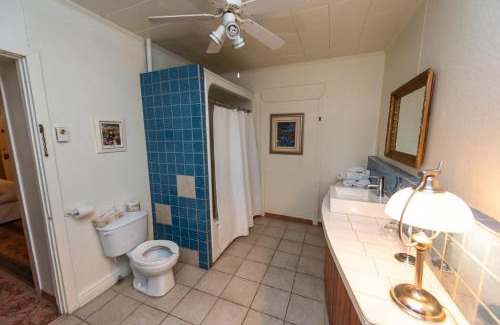 Baie-St-Paul Hotel | Hôtel-La Grande Maison et Spa