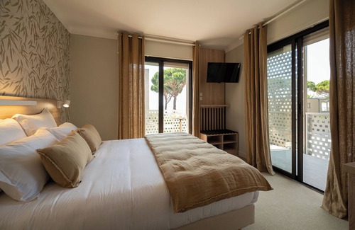 Cavaliere Hotel | Hôtel La Ménado
