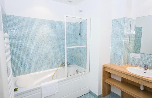 Ax-les-Thermes Hotel | Hôtel Le Chalet