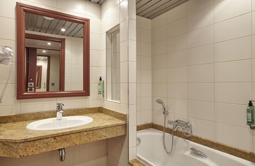 Bagnoles-de-l'Orne Hotel | Hôtel Spa du Béryl