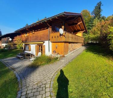 Lindberg Apartment | Hüttenzauber Ferienwohnung mitten im Nationalpark