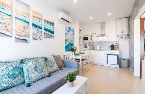 La Cala del Moral Apartment | H2La Cala del Moral Studio Seafront & Promenade