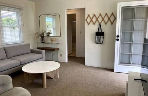 Carpinteria House | H2O Bungalow C