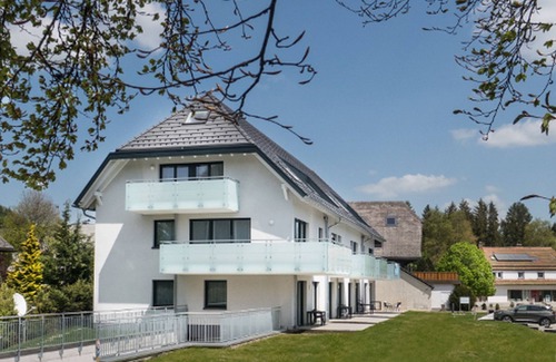 Hinterzarten Apartment | H8 vacation apartment, 60sqm, 2 bedrooms, max. 5 persons