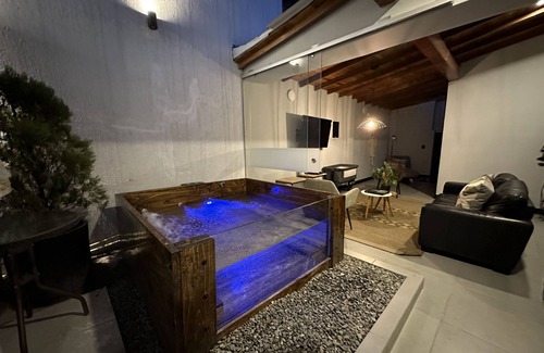 Alejandria Villa | Hab. Privada en la Zona Rosa