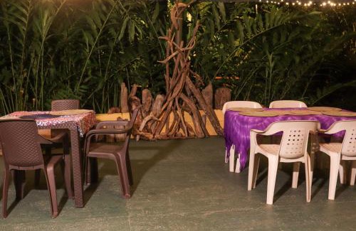 San Carlos Apartment | Habitación de pareja con desayuno incluido y acceso al rio