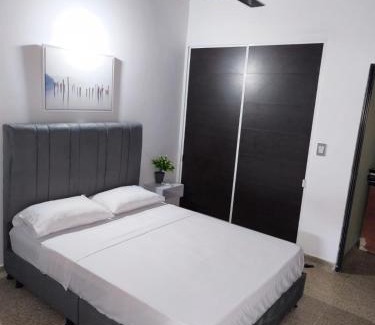 Barrancabermeja House | Habitación Premium al lado del CC San Silvestre