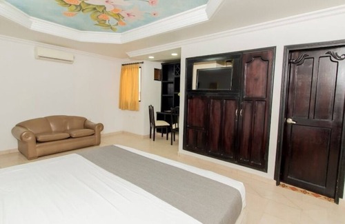 El Prado Hotel | Habitacion Superior Doble Cerca Al Malecón Turístico Río Magdalena Barranquilla