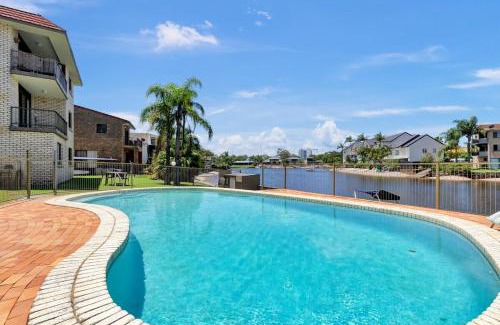 Mooloolaba Apartment | HACIENDA- CANAL VIEWS AND COMFORT