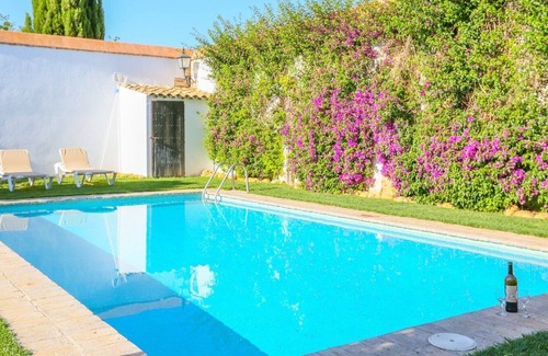 Ecija Villa | Hacienda de la Palma Écija by Ruralidays