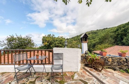 Icod de los Vinos Cottage | Hacienda Jardín de las Hespérides Eritía. Casa Rural en Medio del Bosque