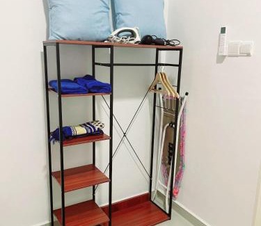 Kempas Apartment | Haider's Homestay D'Summit Residence Kempas JB