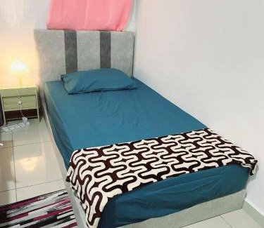 Kempas Apartment | Haider's Homestay D'Summit Residence Kempas JB