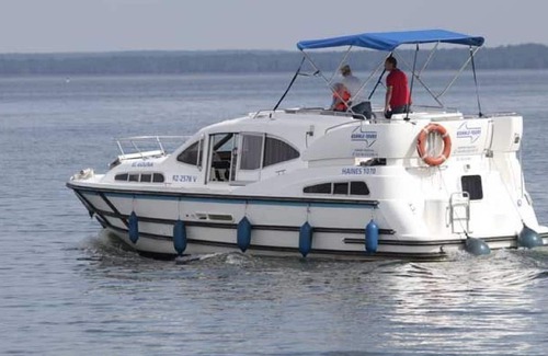 Priepert Boat Rental | Haines 1070 - license-free houseboat - KUHNLE-TOURS Fürstenberg