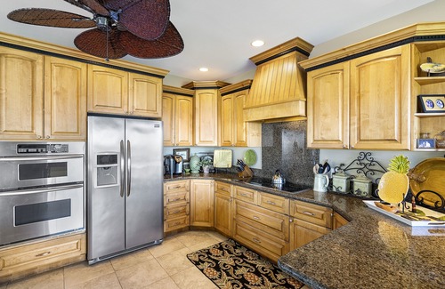 Kailua-Kona House | Hale Aikane: Gorgeous Oceanview Home w/Private Pool & Relaxing Garden Lanai