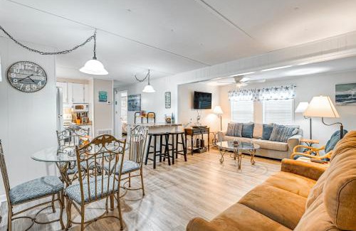 Garden City House | half Mi to Ocean Surfside Beach Resort Home