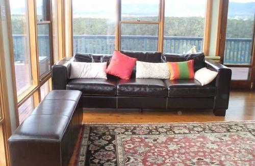 Charleys Forest House | Half Moon Retreat Braidwood