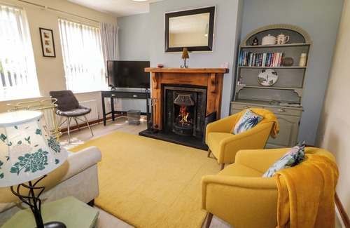 Ballycastle Cottage | HALLER HOUSE, pet friendly, with open fire in Ballycastle