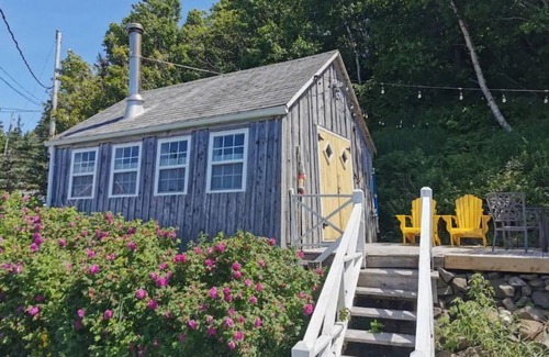 Hall's Harbour House | Halls Harbour BEACH HOUSE Cottage