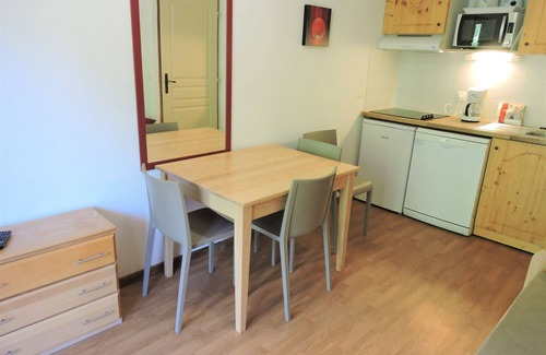 Orelle Apartment | Hameau 4 206 - SPA & PISCINE appartement 4 pers