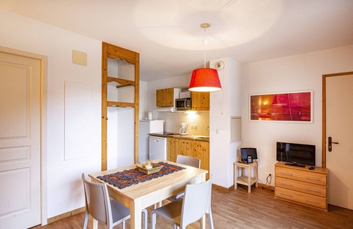 Orelle Apartment | Hameau 6 002 - SPA & PISCINE studio 4 pers.